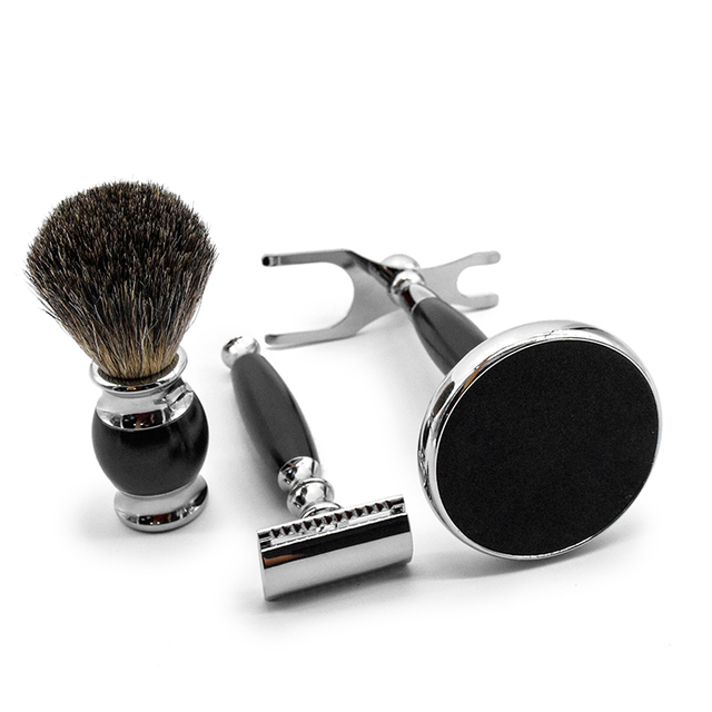 shaving Brush And Razor Blades Set